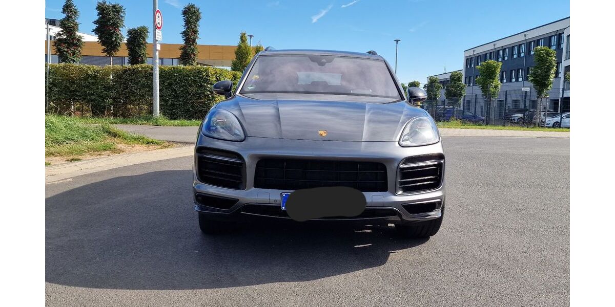 Porsche Cayenne 160.000 km 42.000 &euro; Bornheim 53332