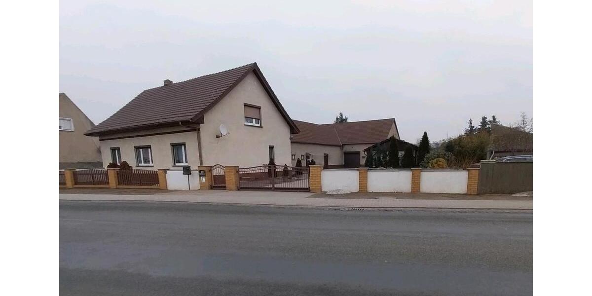 Einfamilienhaus Bad Liebenwerda - 3 Zimmer, 130 m&sup2;, 120.000&euro; | Angebot:24639794