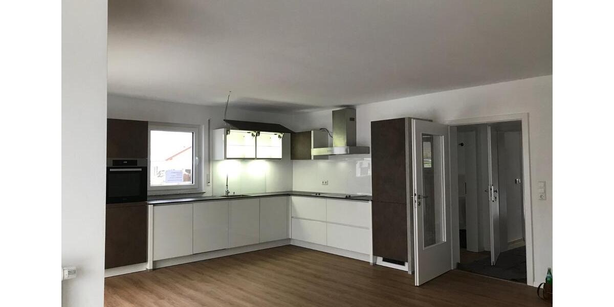 Erdgeschoßwohnung Frankenberg (Eder) - 3 Zimmer, 94 m&sup2;, 970&euro; | Angebot:26413352