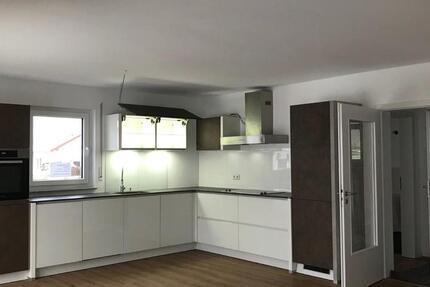 Wohnung Frankenberg (Eder) - 3 Zimmer, 94 m&sup2;, 970&euro; | Angebot:26413352