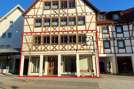 Laden-Ausstellungsfläche an Durchgangsstraße zimmer