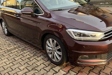 VW Touran 226.000 km 12.200 &euro; Hockenheim 68766