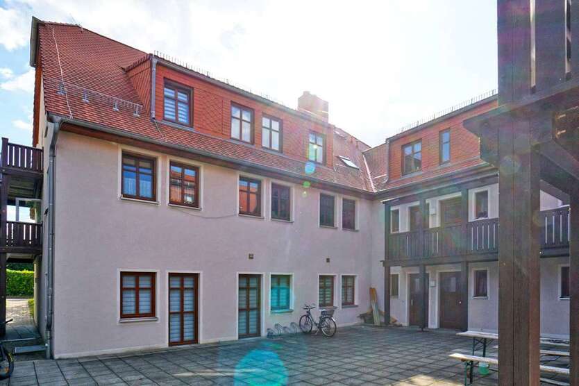 Wohnung zum Mieten in Dresden 245 € 19.02 m² 1 zimmer