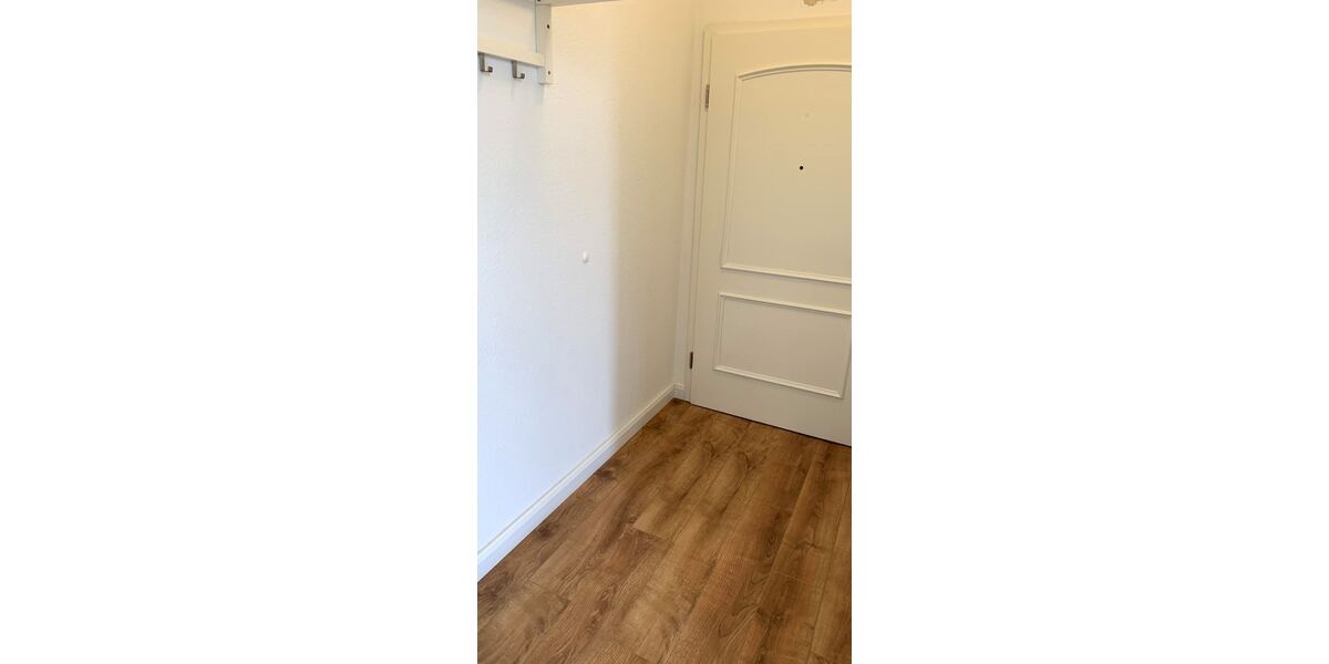 Moderne 2-Zimmer Wohnung im 2.OG mit EBK & Balkon - Etagenwohnung Mittweida | Angebot:27329901