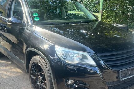 VW Tiguan 167.000 km 5.999 &euro; BERLIN 13409