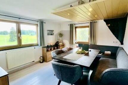 GEMÜTLICH MIT TRAUMHAFTER AUSSICHT - Haus Maierhöfen | Angebot:25331587