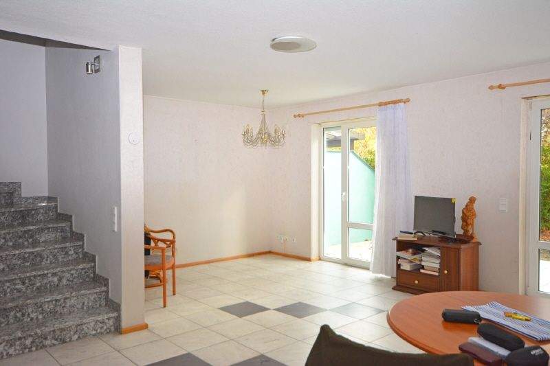 Modernes Reihenendhaus in Hürth-Hermülheim - Großzügiger Garten und exzellente Verkehrsanbindung 6 zimmer