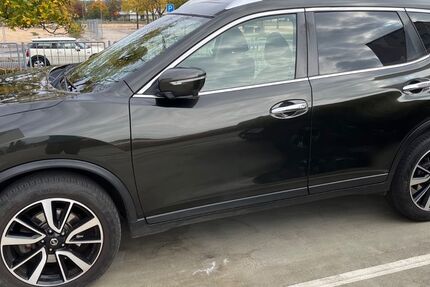 Nissan X-Trail 135.000 km 17.000 € Rüsselsheim 65428