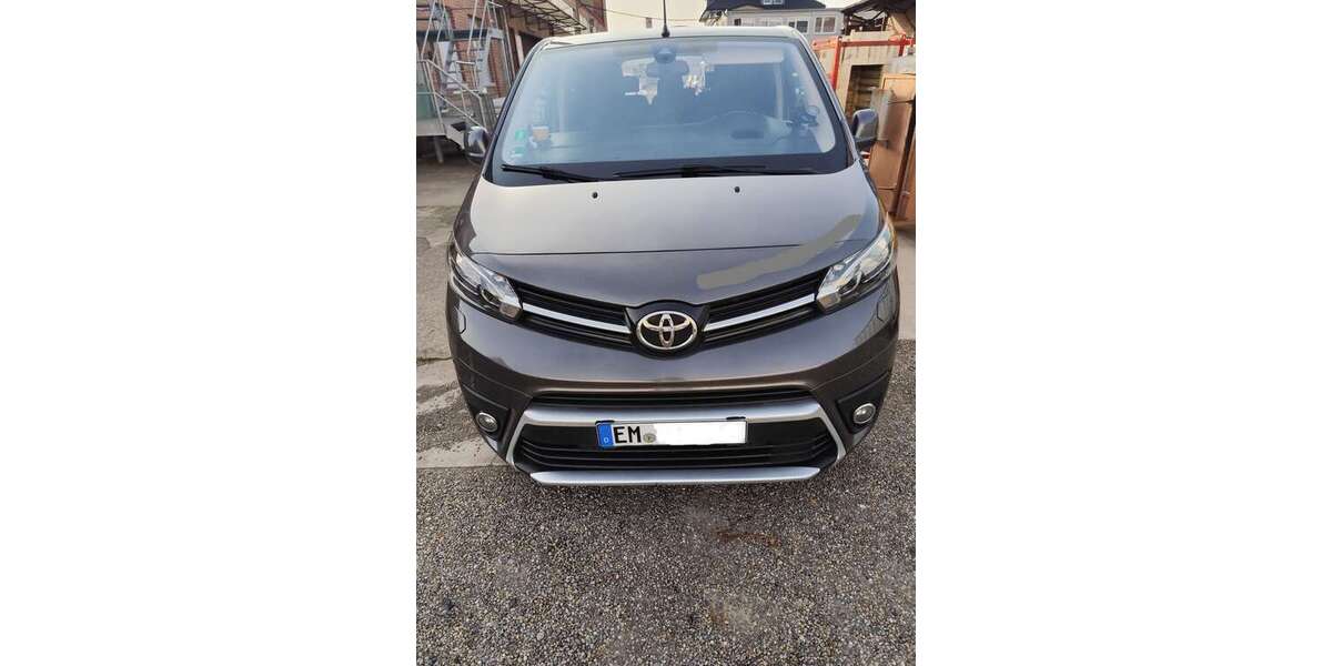 Toyota Proace 72.500 km 33.500 &euro; Waldkirch - Suggental 79183