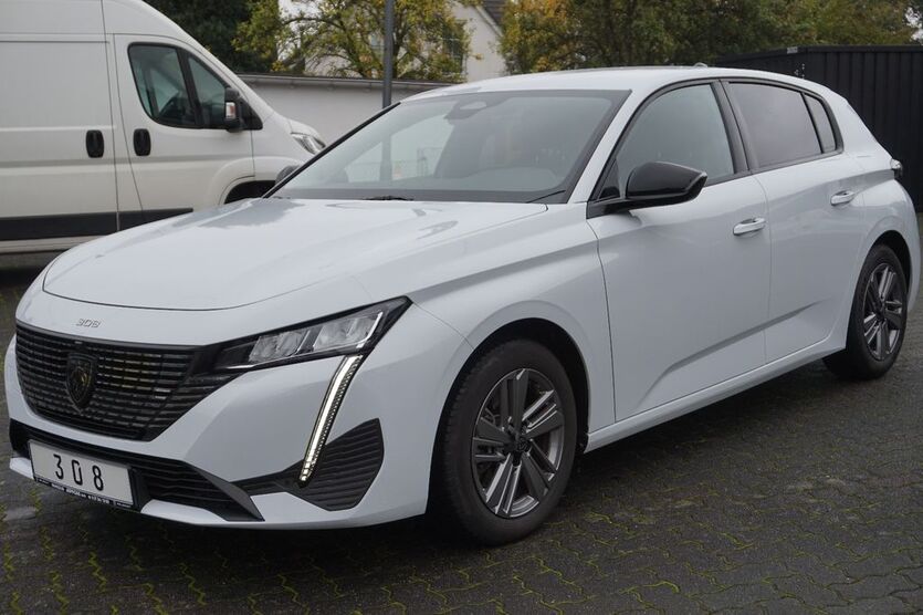 Peugeot 308 17.100 km 26.700 € Burbach 57299