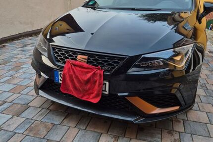 Cupra Leon 98.000 km 22.999 &euro; Birkweiler 76831