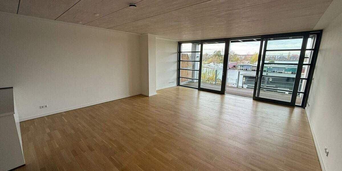 RESERVIERT: Exklusive 3 Zimmer-Loftwohnung 1. Reihe am Ziegelinnensee mit großem Balkon zu kaufen! 3 zimmer