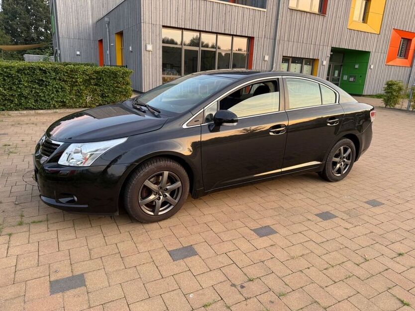 Avensis