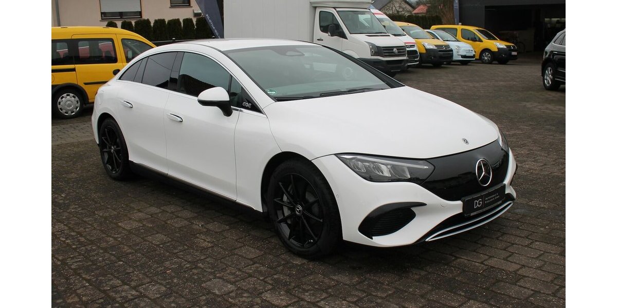 Mercedes-Benz EQE 300 Mercedes Garantie bis 2031 12.000 km 47.400 &euro; Badem 54657