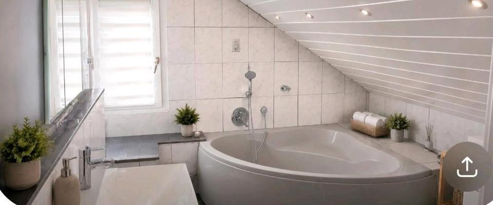 Mehrfamilienhaus, Wohnhaus Remscheid Lüttringhausen - 8 Zimmer, 215 m&sup2;, 379.000&euro; | Angebot:26693844