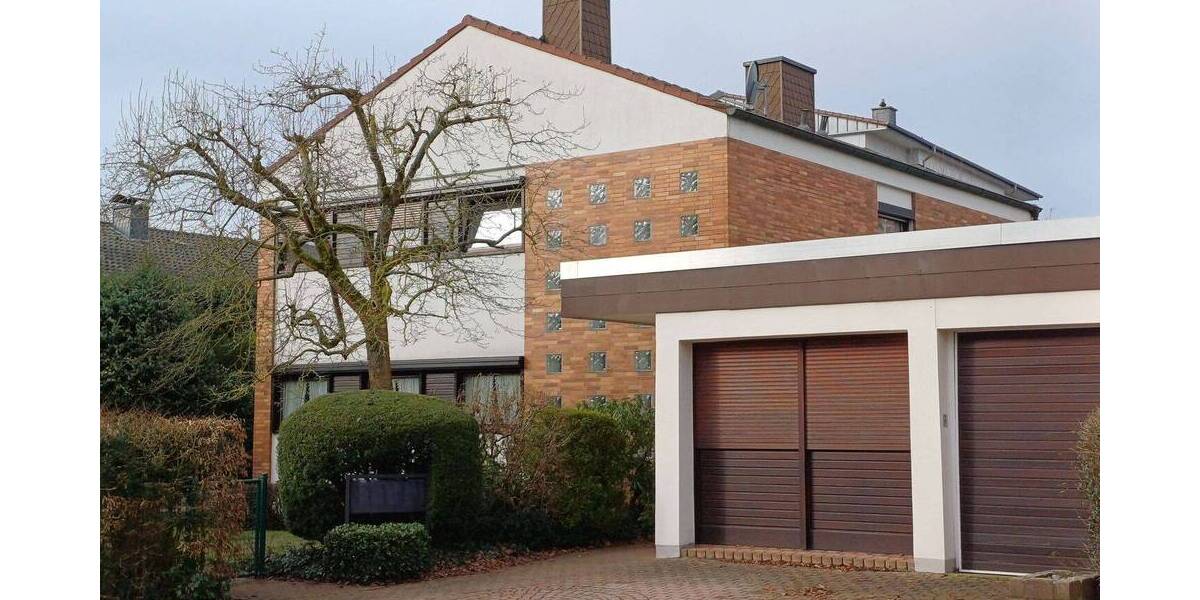 Einfamilienhaus mit Bürotrakt in bevorzugter Lage von Warburg - Wohnen & Arbeiten vereint 1 zimmer