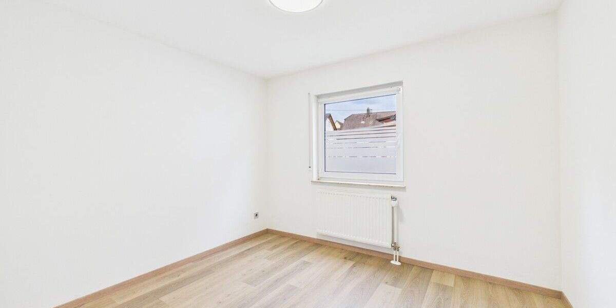 Etagenwohnung Villingen-Schwenningen Schwenningen - 4 Zimmer, 85 m&sup2;, 239.000&euro; | Angebot:25566922