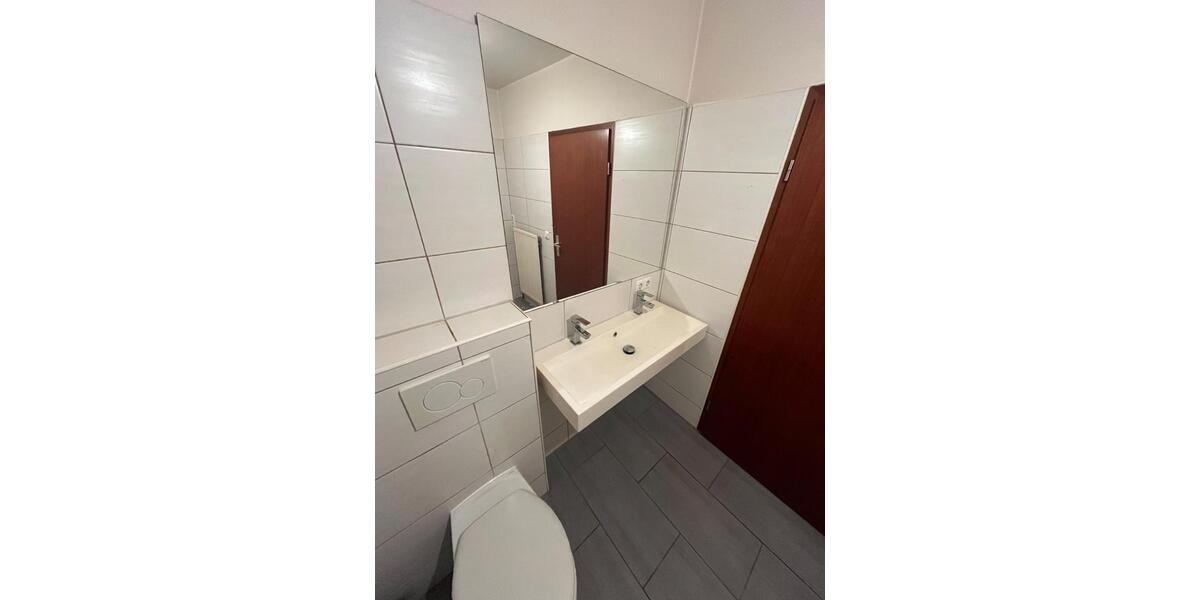 Dachgeschoßwohnung Plattling - 3 Zimmer, 72 m&sup2;, 700&euro; | Angebot:26448826