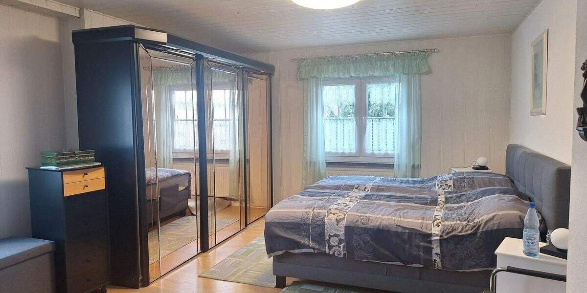 Einfamilienhaus Meuselwitz - 4 Zimmer, 138 m&sup2;, 169.000&euro; | Angebot:25700640