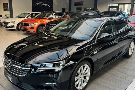Opel Insignia 71.000 km 19.900 € Detmold 32758
