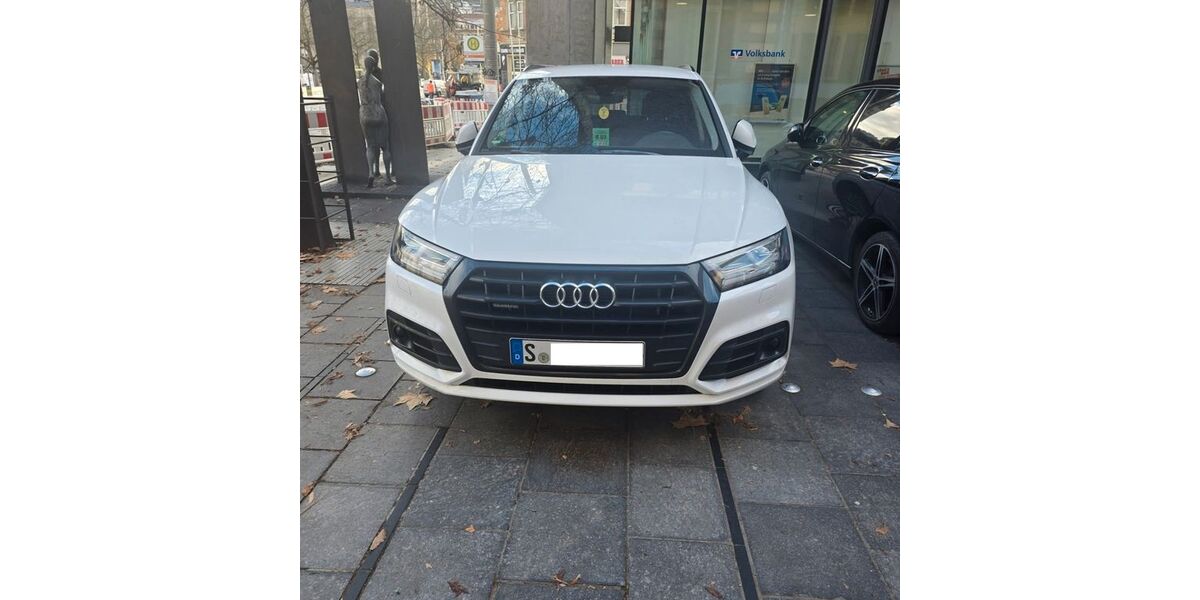 Audi Q5 124.000 km 26.000 &euro; Stuttgart 70378