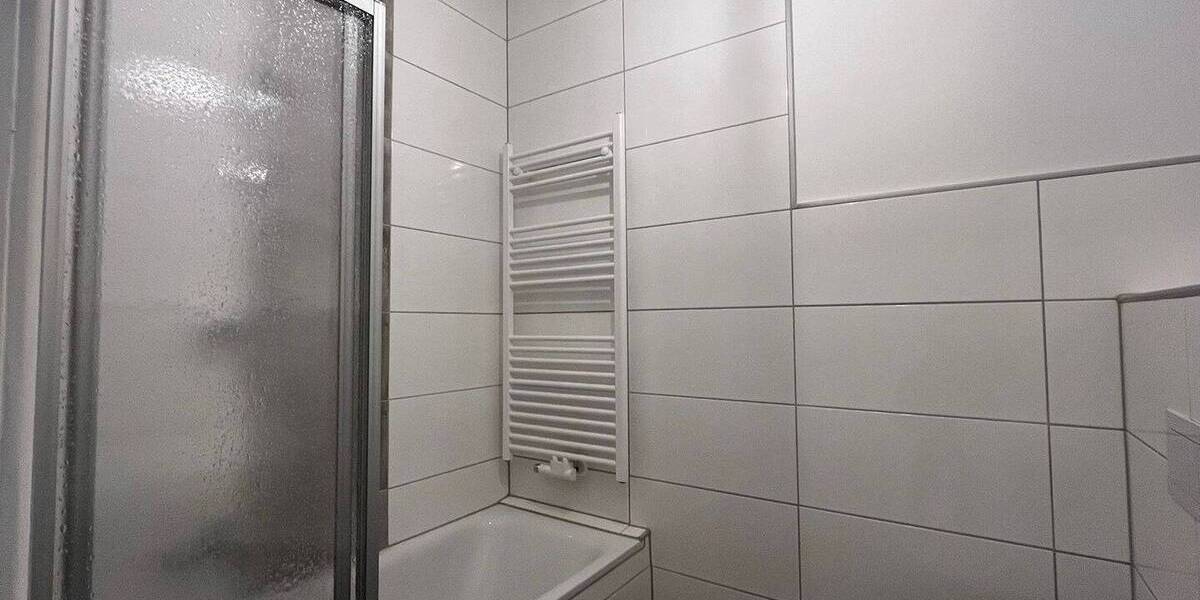 Etagenwohnung Düsseldorf Derendorf - 2 Zimmer, 50 m&sup2;, 685&euro; | Angebot:26343807