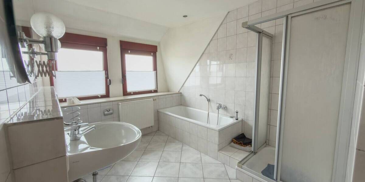 Mehrfamilienhaus, Wohnhaus Cappeln (Oldenburg) Schwichteler - 1 Zimmer, 252 m&sup2;, 355.000&euro; | Angebot:26256977