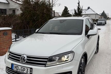 VW Touareg 195.977 km 19.490 &euro; Magdeburg 39110