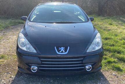Peugeot 307 130.000 km 3.700 &euro; Ofterdingen 72131