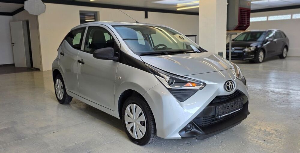 Aygo (X)