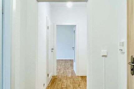 Wohnung Freital Hainsberg - 2 Zimmer, 50 m&sup2;, 388&euro; | Angebot:25480011