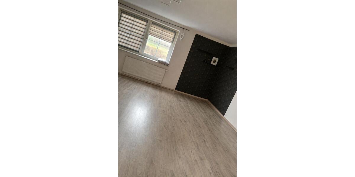 Etagenwohnung Oberkotzau - 4 Zimmer, 97 m&sup2;, 625&euro; | Angebot:26261909