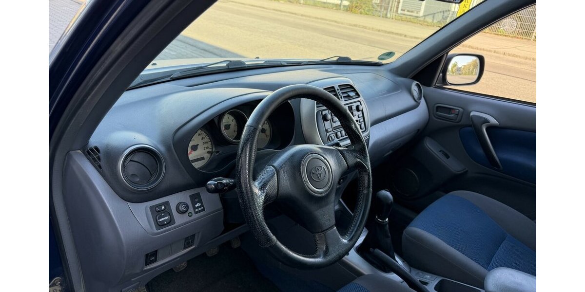 Toyota RAV 4 1.8i Bblue Klima AHK Euro3 169.700 km 3.990 &euro; Altdorf 84032