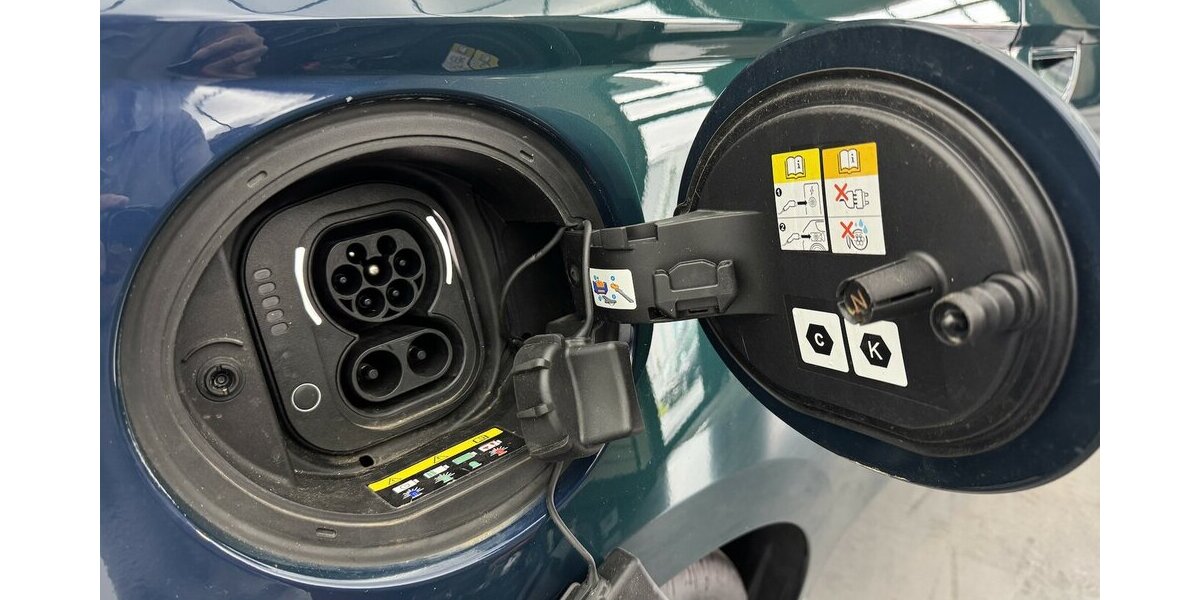 Fiat 500e Action 1. Hand Carplay 12.500 km 14.670 &euro; Lich 35423