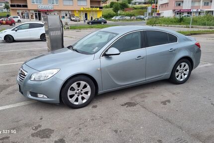 Opel Insignia 178.000 km 4.950 &euro; München 81245