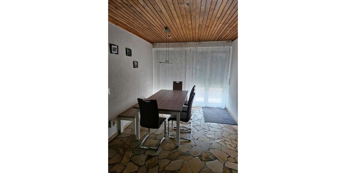 Einfamilienhaus Bad Wildbad - 6 Zimmer, 160 m&sup2;, 499.000&euro; | Angebot:26061533