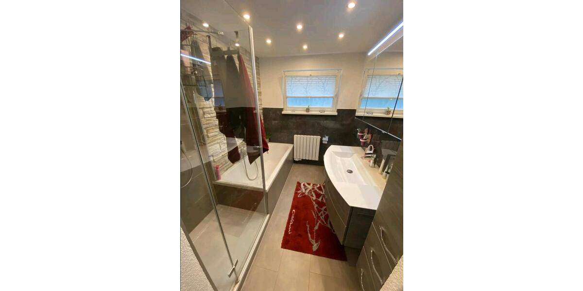 Einfamilienhaus Albstadt Gemarkung Burgfelden - 7 Zimmer, 179 m&sup2;, 424.000&euro; | Angebot:26373123