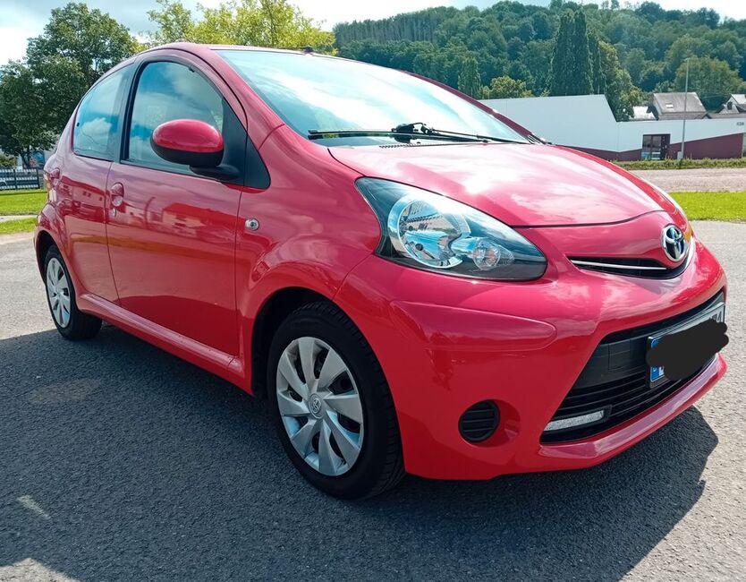 Aygo (X)