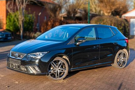 Seat Ibiza 15.000 km 14.600 &euro; Geesthacht 21502