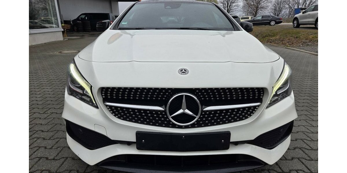 Mercedes-Benz CLA 200 Shooting Brake AMG Line Navi/LED 120.570 km 12.400 &euro; Wilsdruff 01723