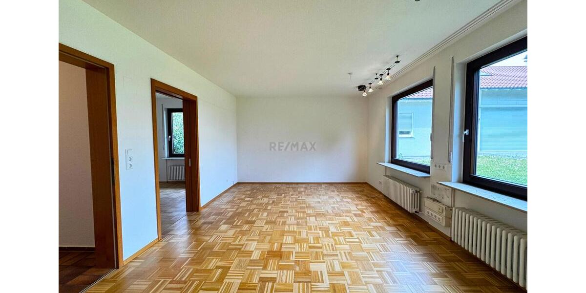 Zentral gelegen – mit Weitblick ins Grüne 8 zimmer