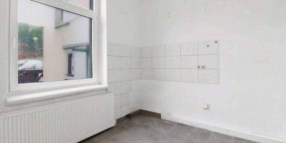 Wohn- und Geschäftshaus in zentraler Innenstadtlage von Blomberg mit Entwicklungspotenzial 1 zimmer