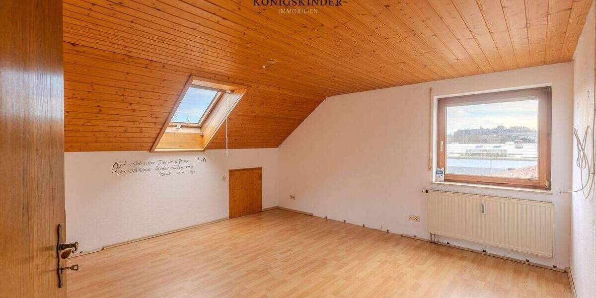 Einfamilienhaus Schramberg Waldmössingen - 7 Zimmer, 196 m&sup2;, 780.000&euro; | Angebot:25772272