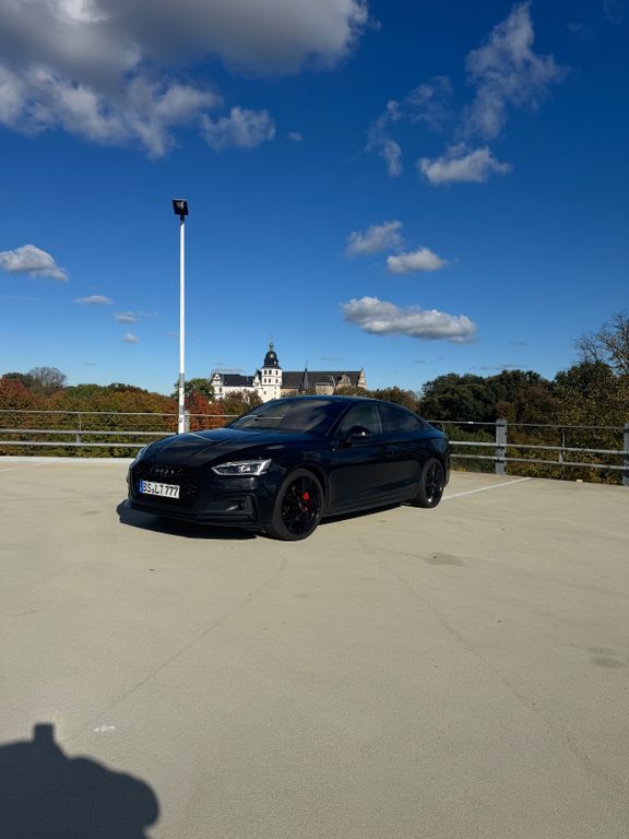 Audi A5 144.000 km 28.500 € Braunschweig 38110