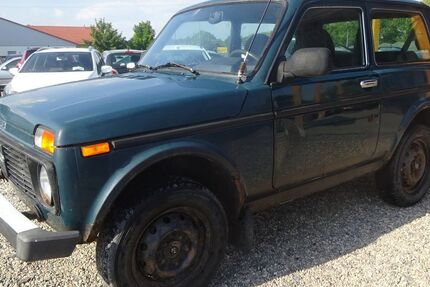 Lada Niva 120.722 km 1.700 &euro; Dresden 01219