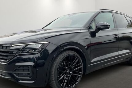 VW Touareg 21.056 km 55.450 € Solingen 42651