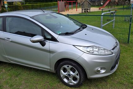 Ford Fiesta 142.000 km 3.350 &euro; Salzbergen 48499
