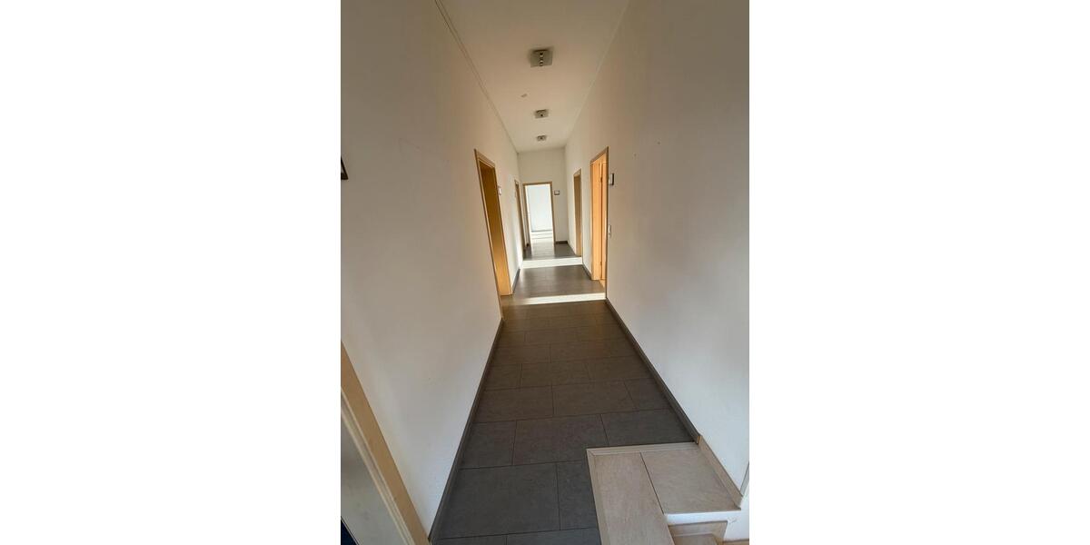 Gewerbeobjekt Holzwickede - 1.500&euro; | Angebot:24468594