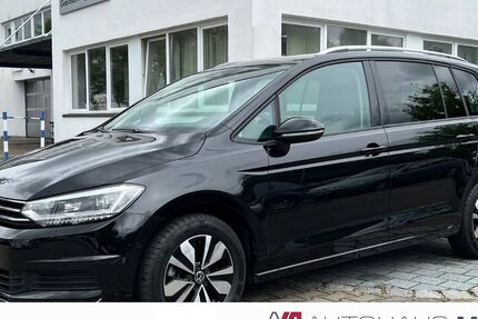 VW Touran 25.000 km 31.920 &euro; Puchheim 82178