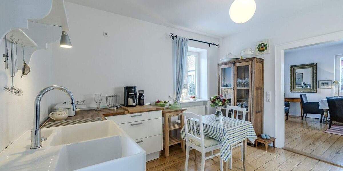 Einfamilienhaus Maikammer - 5 Zimmer, 130 m&sup2;, 1.600&euro; | Angebot:25724290